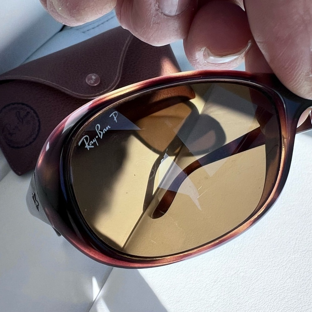 VINTAGE RETRO Ray-Ban Women's Tortoise Sunglasses with Vintage Case ❤️ - Picture 2 of 10